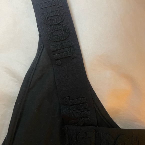 Nike Just Do It Breathe Elastika Black Tank Top - Picture 4 of 8